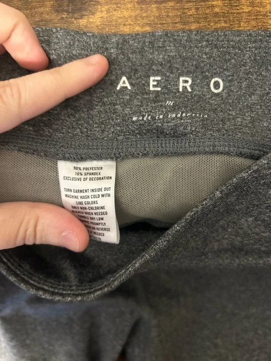 Women's High-Rise Gray Leggings - Stretch Performance women’s size medium - Picture 3 of 4